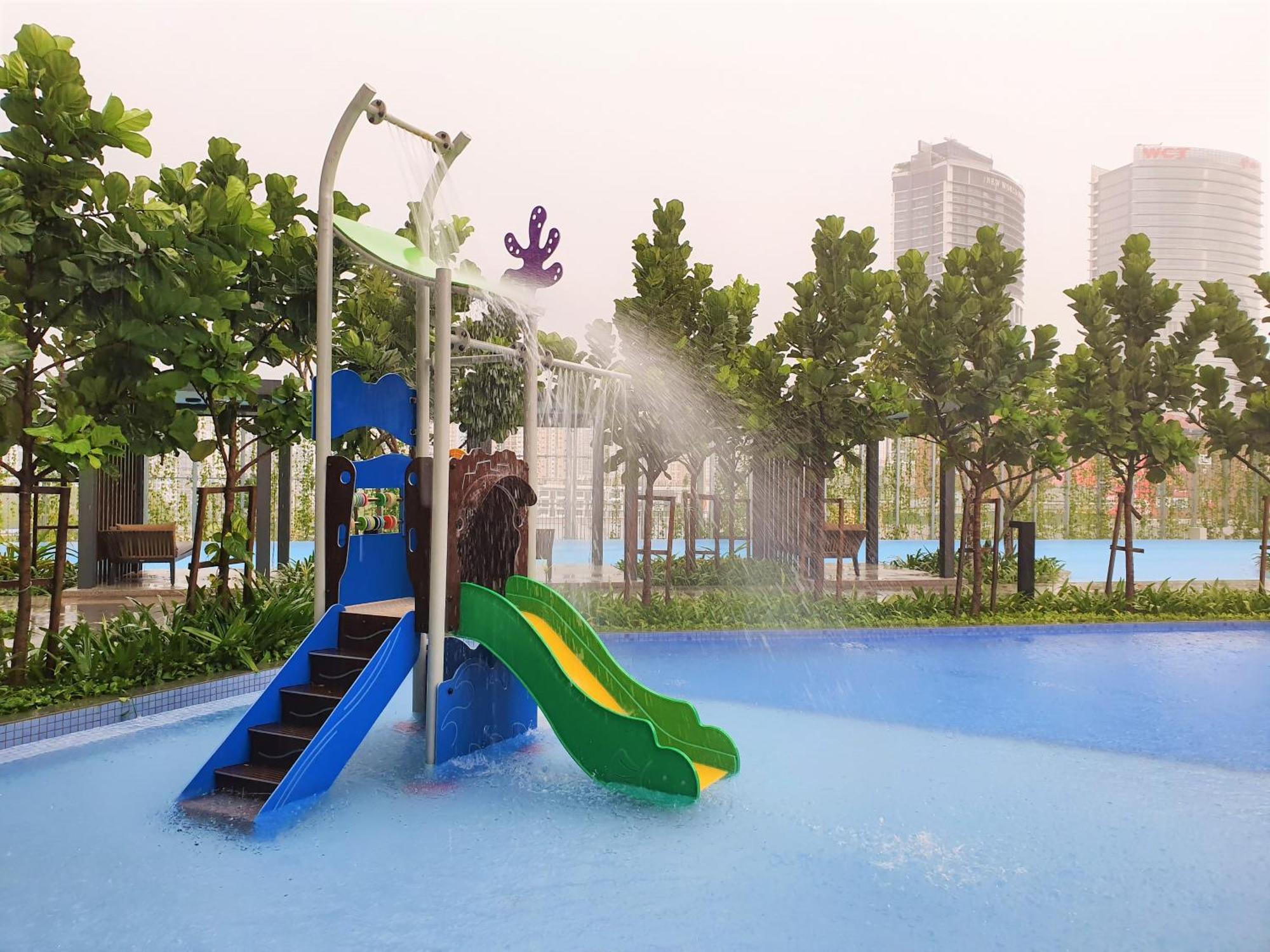 Highpark Suites At Petaling Jaya, Kelana Jaya By Plush Экстерьер фото