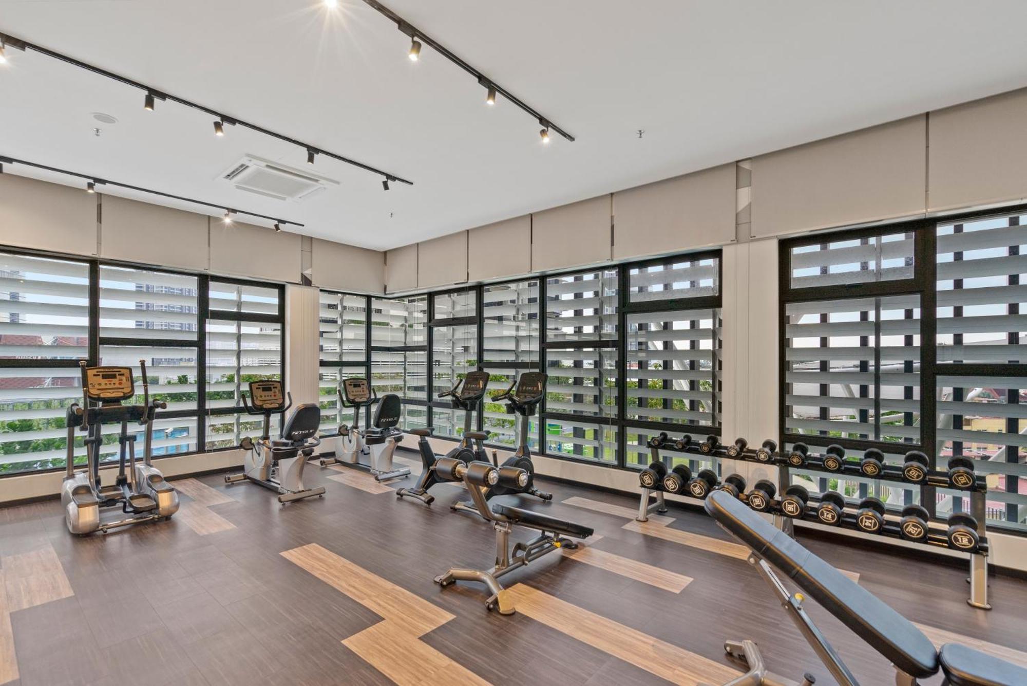 Highpark Suites At Petaling Jaya, Kelana Jaya By Plush Экстерьер фото